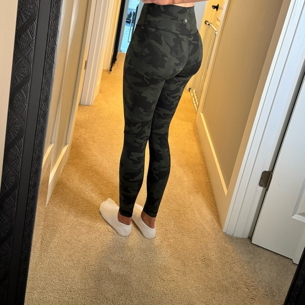 Lululemon Wunder Luxtreme Leggings